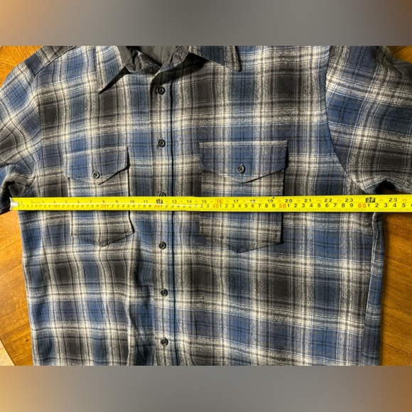 Vintage Pendleton Outdoorsman Wool Flannel Button Up Shirt Size XL - Picture 5 of 7